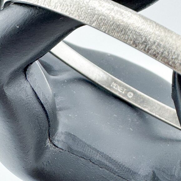 Vintage Monet Silver Tone Bangle Bracelet Minimalist Classic Timeless - Picture 5 of 6